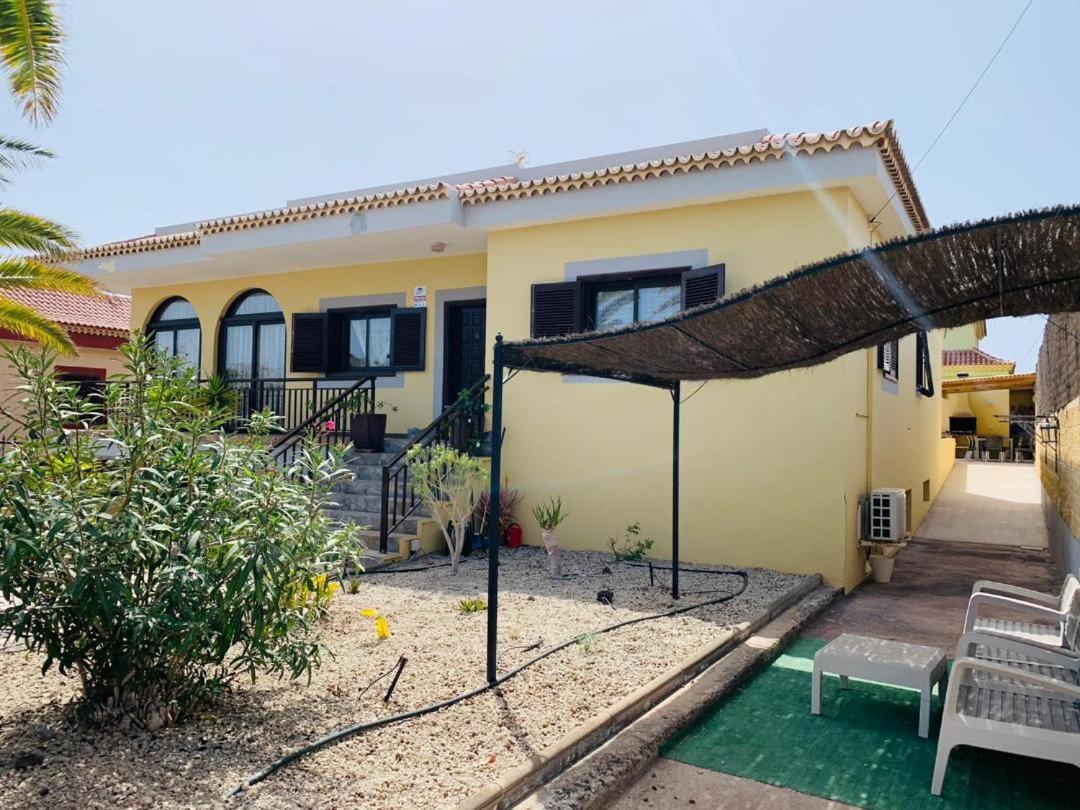 Vivienda Vacacional Tinizara Arona  Exterior photo